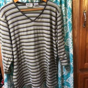 White Stag Green 3/4 Sleeve Boxy Tunic‎